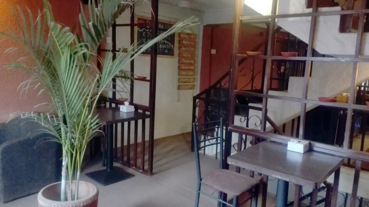 Nana Yala Chhen Hotel Lalitpur ภายนอก รูปภาพ