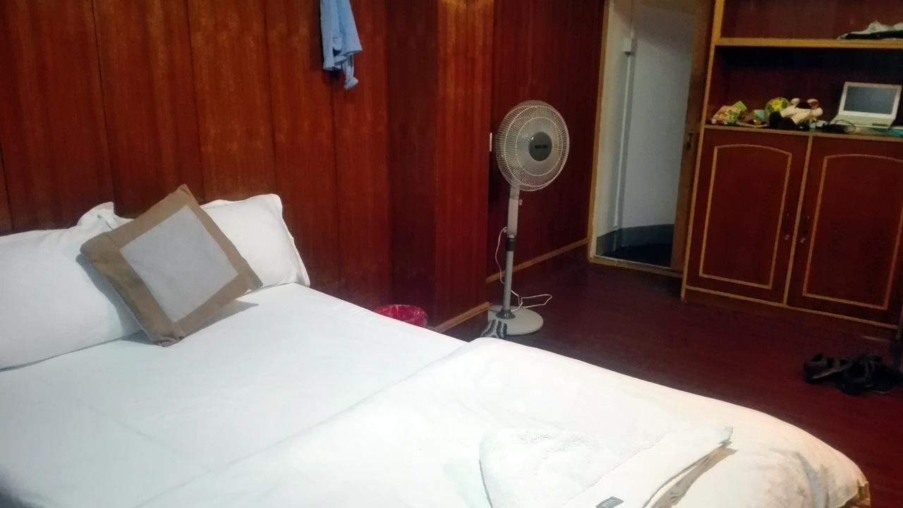 Nana Yala Chhen Hotel Lalitpur ภายนอก รูปภาพ
