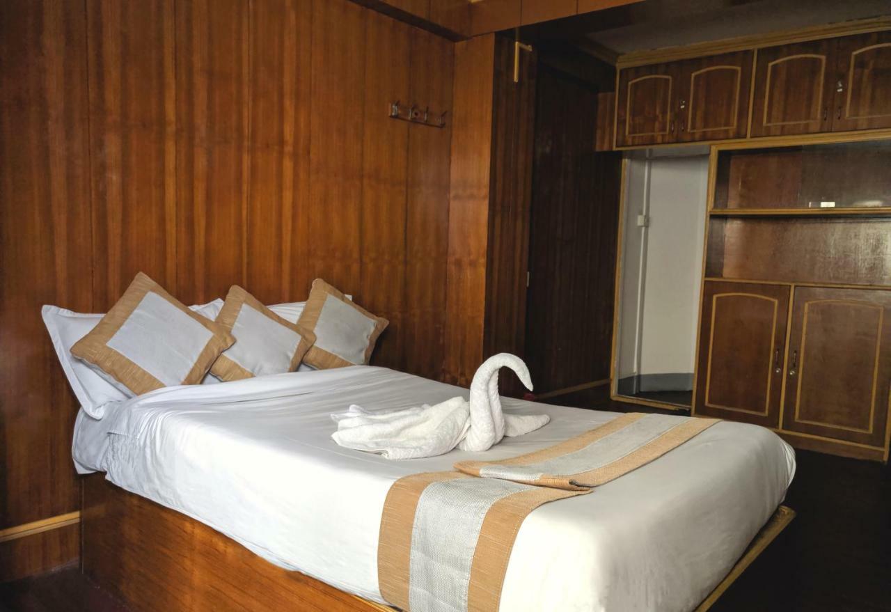 Nana Yala Chhen Hotel Lalitpur ภายนอก รูปภาพ