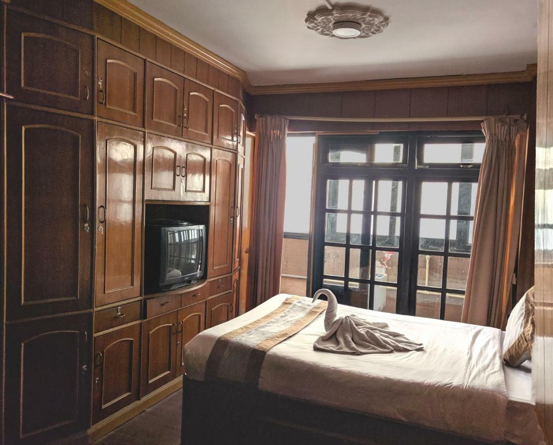 Nana Yala Chhen Hotel Lalitpur ภายนอก รูปภาพ